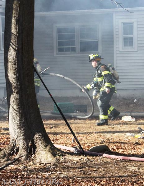 Nanuet Fire Department M/A Dept 17. Structure Fire Main Street Spring Valley.
Photo by Vincent P. Tuzzolino. 1-1-2015
