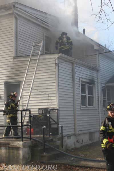 Nanuet Fire Department M/A Dept 17. Structure Fire Main Street Spring Valley.
Photo by Vincent P. Tuzzolino. 1-1-2015
