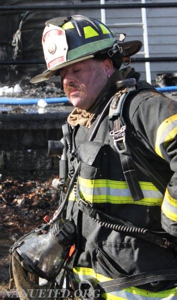 Nanuet Fire Department M/A Dept 17. Structure Fire Main Street Spring Valley.
Photo by Vincent P. Tuzzolino. 1-1-2015
