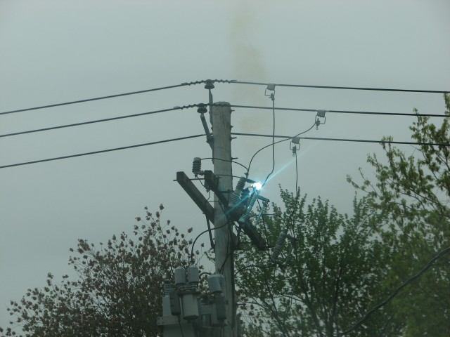 Wires on the pole 5-3-09 Middletown Rd and Central Dr