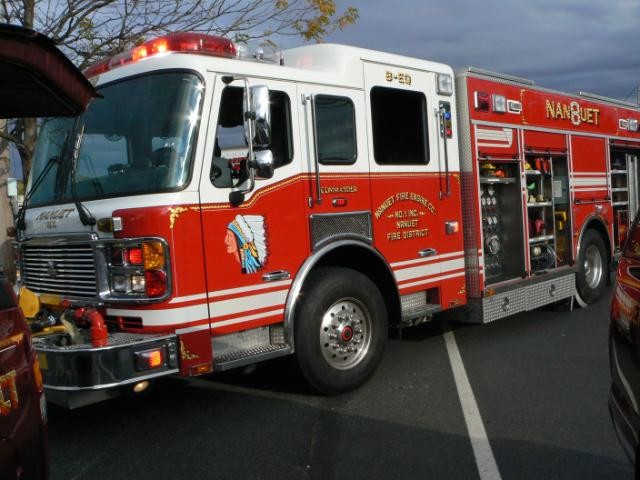 Rush hour extrication on busy Rt. 59 coridor, 10/22/08 Photo: Lance Thaxton