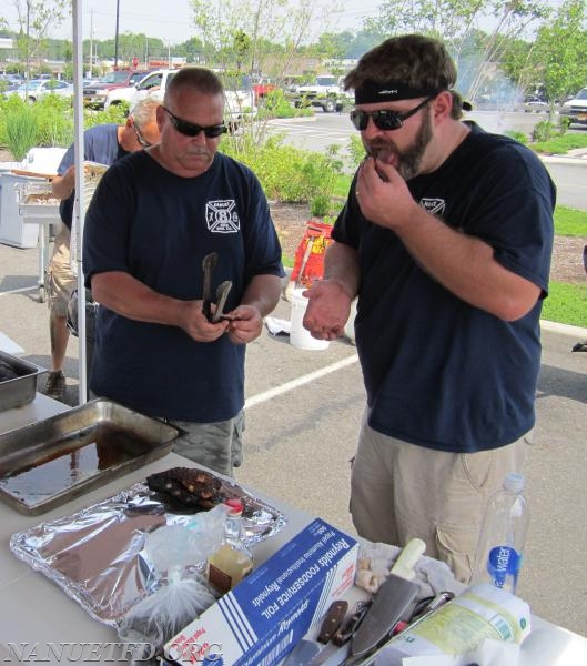 2015 BBQ Contest. Fairway in Nanuet. 
Photo By Vincent P. Tuzzolino