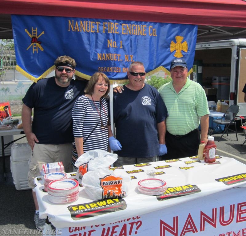 2015 BBQ Contest. Fairway in Nanuet. 
Photo By Vincent P. Tuzzolino