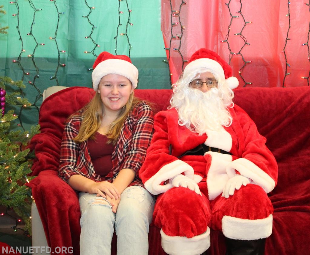 Great Job Nanuet Ladies Auxiliary. 12/9/ 2018 Breakfast with Santa. 8-100. Photo's by Vincent P Tuzzolino