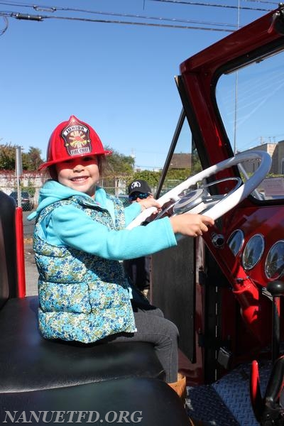 2014 Open House at the Nanuet Fire Department. 10/12/2014.
Photos by Vincent P. Tuzzolino