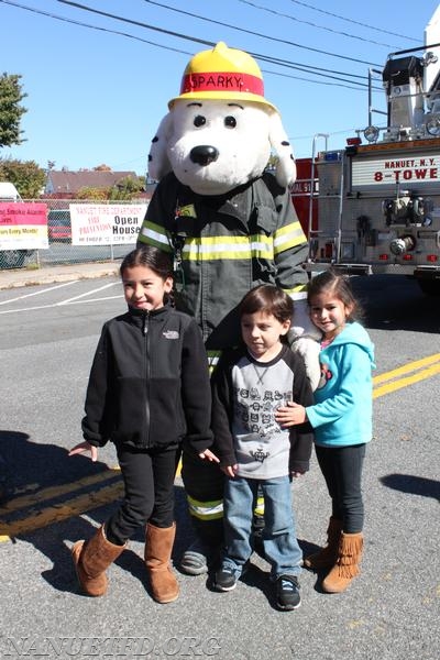 2014 Open House at the Nanuet Fire Department. 10/12/2014.
Photos by Vincent P. Tuzzolino